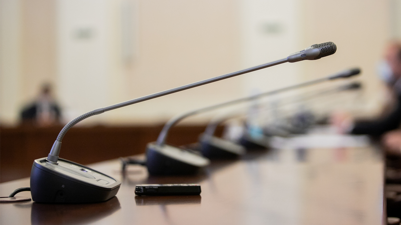 Microphones on a table