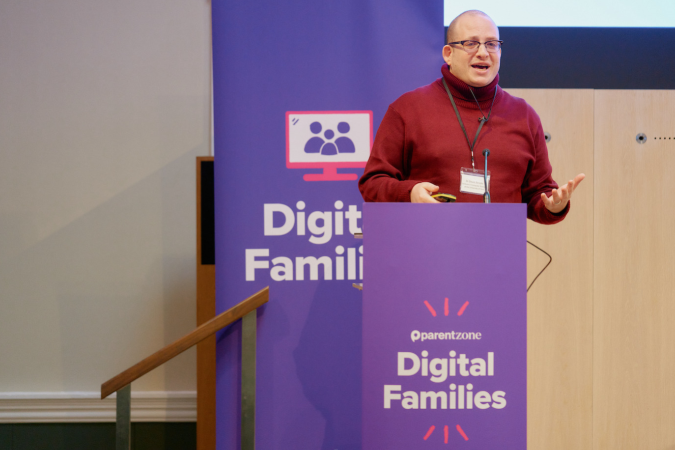 Dr David Zendle speaking at the Digital Families 2022 conference