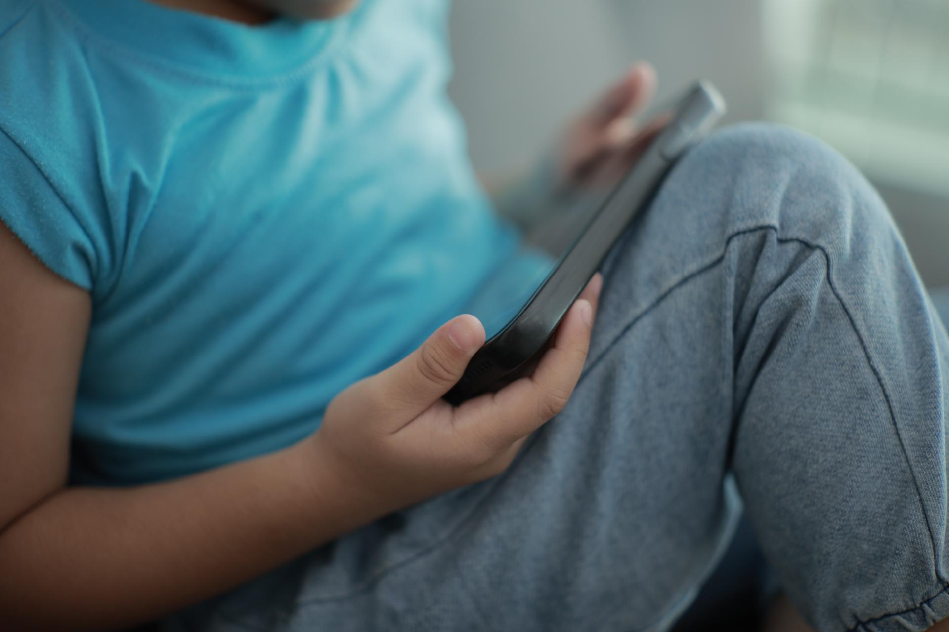 How can we improve early years digital media literacy?